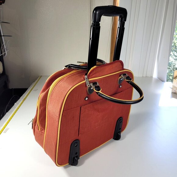 BAGGALLINI Rolling Tote Luggage Carry On Under Seat Suitcase Tomato Red/Org - Picture 4 of 16